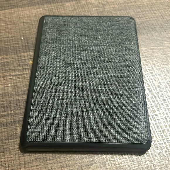 Amazon Kindle Paperwhite Case (11th Generation) (2022) - Picture 4 of 5